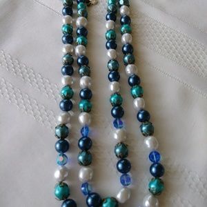 Beaded necklace